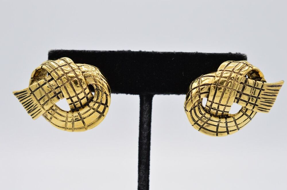 Vintage Knot Earrings Antiqued Gold Pattern Pretzel Scarf Tie NOS 80s 1980s 9H